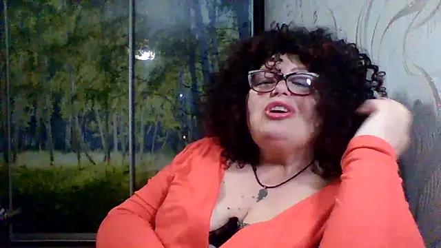 Snapshot of Milaniya606 chatting on May 2026 07:30:02 PM Milaniya606 online show from May 2026 07:30:02 PM