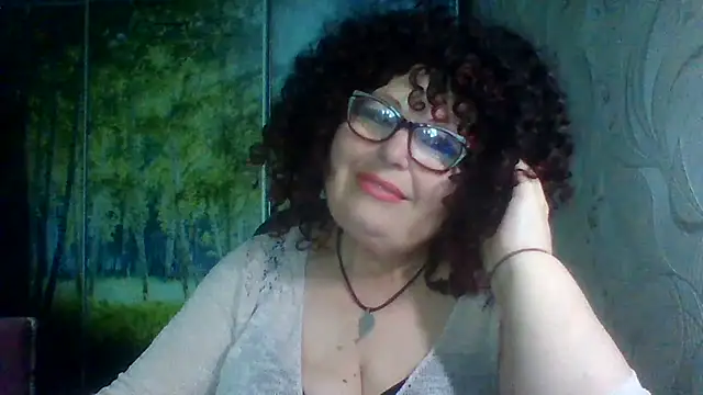 Snapshot of Milaniya606 chatting on June 2026 09:17:01 AM Milaniya606 online show from June 2026 09:17:01 AM