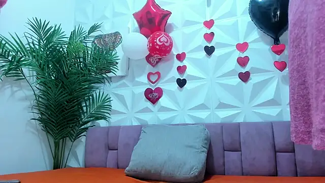 Anggie Miller online show from February 2026 10:14:01 AM