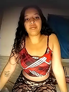 Snapshot of Ness_phs chatting on November 2025 01:05:01 AM Ness phs online show from November 2025 01:05:01 AM