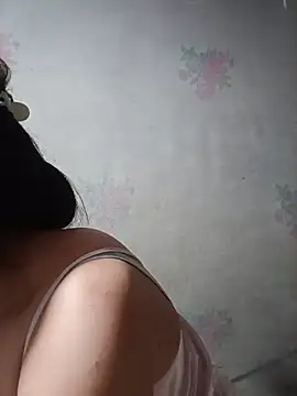 Alice-567 online show from July 2026 12:19:02 PM