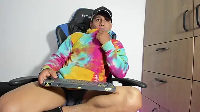 dorman boy online show from March 2026 03:07:02 PM