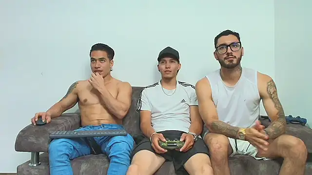 thebadboys05 online show from December 2025 03:58:02 AM