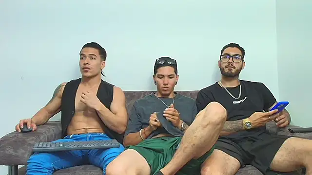 thebadboys05 online show from December 2025 03:56:02 AM