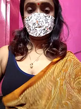 Snapshot of Queen-dhivya chatting on March 2026 04:33:01 PM Queen-dhivya online show from March 2026 04:33:01 PM