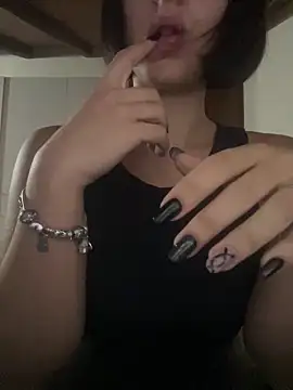 Snapshot of MissMichela chatting on November 2025 04:40:01 PM MissMichela online show from November 2025 04:40:01 PM