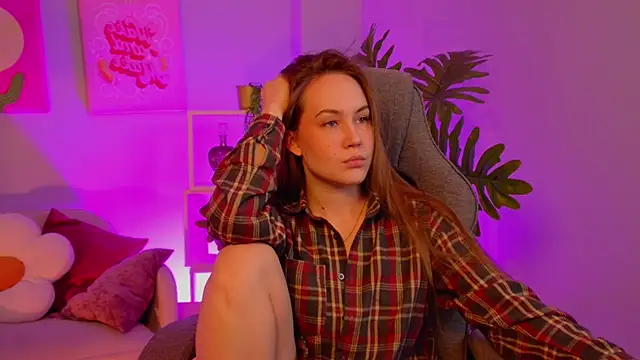 ElinVale online show from February 2026 02:54:01 PM