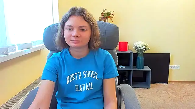 Snapshot of Stella-Maers chatting on November 2025 09:19:01 AM Stella-Maers online show from November 2025 09:19:01 AM