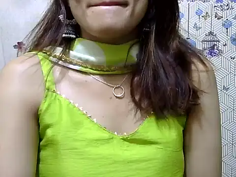 maira 33 online show from January 2026 09:02:02 AM