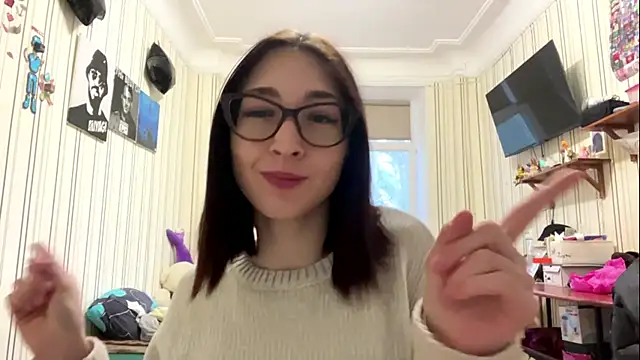 Snapshot of CharitaTafel chatting on November 2025 09:55:02 AM CharitaTafel online show from November 2025 09:55:02 AM