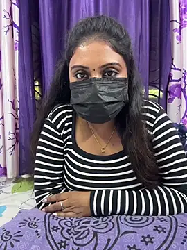 Tamil Hot Varshu online show from April 2026 10:43:02 AM