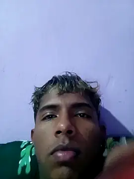 Snapshot of Mack_tom chatting on December 2025 05:58:02 AM Mack tom online show from December 2025 05:58:02 AM