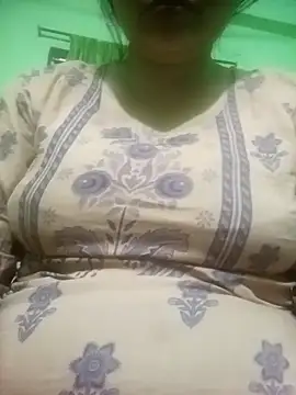 Tina 250 online show from April 2026 04:40:02 PM