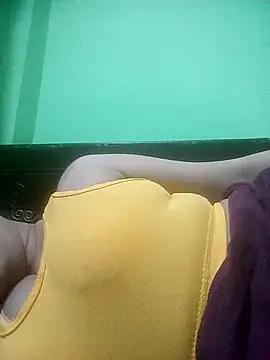 Tina 250 online show from April 2026 06:10:01 PM