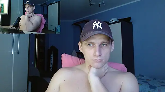 Snapshot of Hot_Sports_And_Languages chatting on November 2025 01:02:01 PM Hot Sports And Languages online show from November 2025 01:02:01 PM