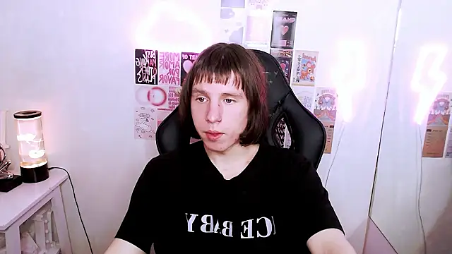 Snapshot of CutieKai_ chatting on March 2026 09:31:01 PM CutieKai online show from March 2026 09:31:01 PM