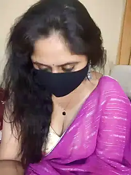 Snapshot of mouni499 chatting on June 2026 03:45:02 PM mouni499 online show from June 2026 03:45:02 PM