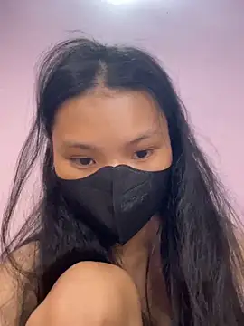 lung-linh online show from November 2025 05:52:01 AM