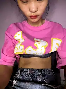 lung-linh online show from December 2025 12:30:01 AM