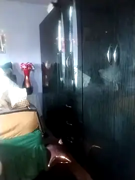 Belinder003 online show from December 2025 01:30:01 PM