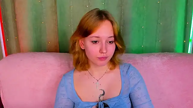 RikkiChoco online show from April 2026 01:42:02 AM