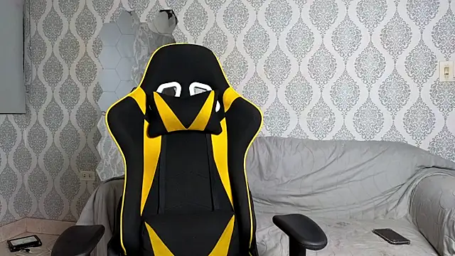 Boy savoy online show from December 2025 07:24:01 AM