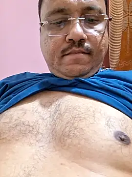 suraj696 online show from November 2025 09:03:02 PM