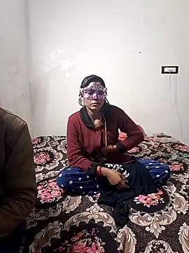 Real-Family online show from December 2025 05:31:02 PM