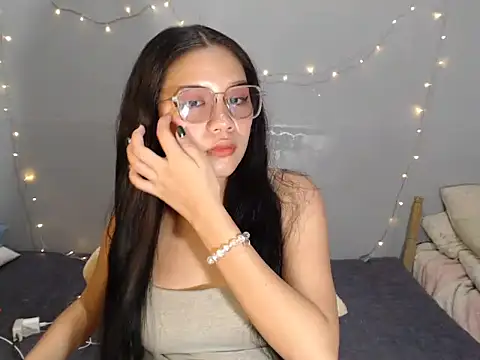 hotsexyreb online show from December 2025 04:54:01 AM