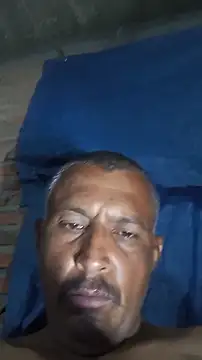 negrocomomisuerte online show from April 2026 12:05:02 PM