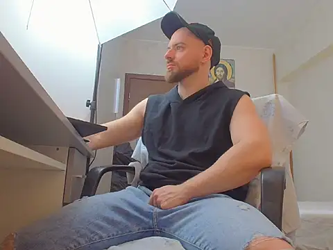 Ryanstone  online show from March 2026 07:41:02 AM