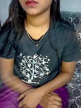 Neha533 online show from November 2025 04:40:01 PM