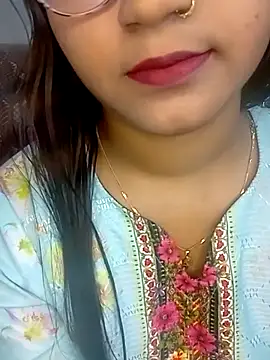 Neha533 online show from January 2026 06:57:01 PM