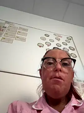 Angel-LinaX online show from January 2026 03:25:01 PM