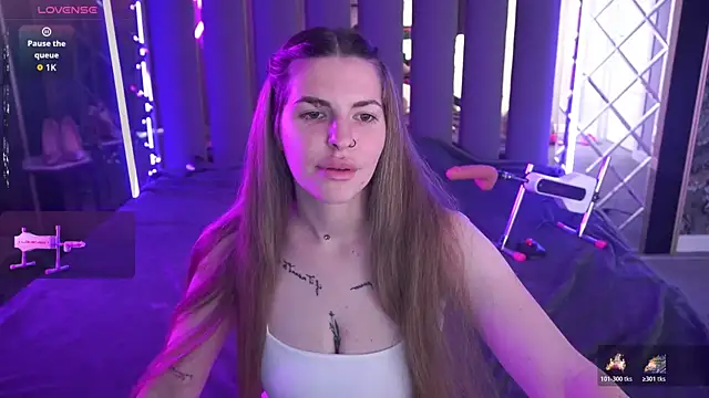 DanielaReign online show from May 2026 12:34:02 PM