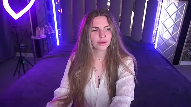 DanielaReign online show from June 2026 12:36:01 PM