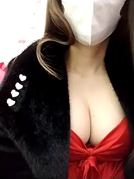 Snapshot of BeyeuCii99 chatting on November 2025 09:48:02 PM BeyeuCii99 online show from November 2025 09:48:02 PM