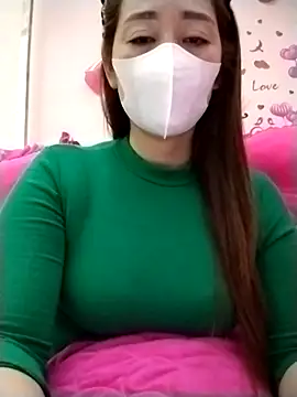 Snapshot of BeyeuCii99 chatting on November 2025 12:08:02 PM BeyeuCii99 online show from November 2025 12:08:02 PM