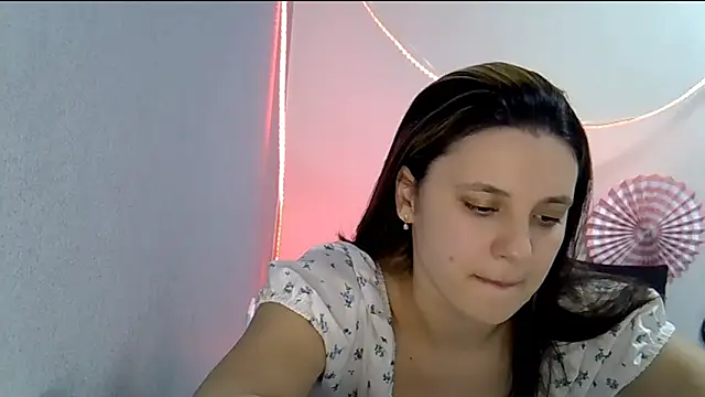 KiraHoney online show from February 2026 07:47:02 PM