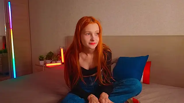 MarthaMack online show from November 2025 08:40:01 AM