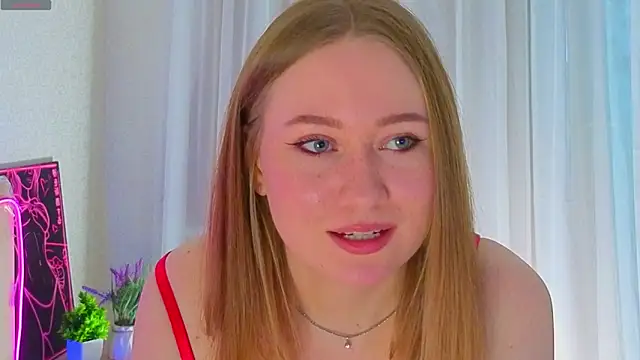 LillianGonzalez online show from April 2026 07:28:01 AM