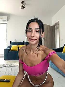 VickyM99 online show from June 2026 02:33:01 PM