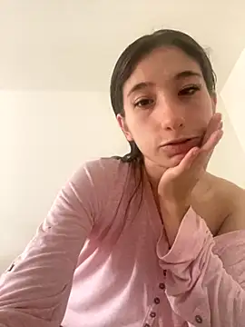 Snapshot of Emily_6783 chatting on November 2025 06:18:02 PM Emily 6783 online show from November 2025 06:18:02 PM