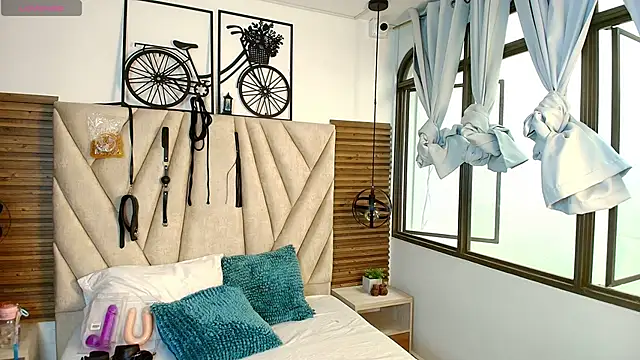 KimberlyFox t online show from April 2026 12:50:01 PM