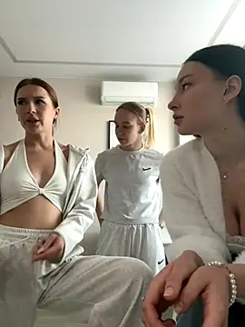 MelissaPinkiss online show from November 2025 11:42:02 AM