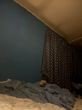 Snapshot of biggdaddyandqueenn chatting on November 2025 11:51:02 PM biggdaddyandqueenn online show from November 2025 11:51:02 PM