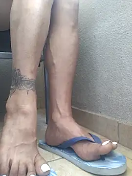 Snapshot of Xeena_ chatting on December 2025 02:58:02 PM Xeena online show from December 2025 02:58:02 PM