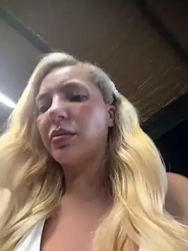 melisboa online show from February 2026 03:07:02 AM