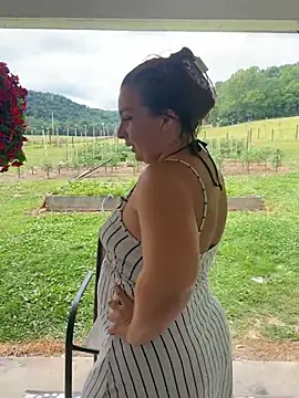 thickfarmtwat online show from June 2026 03:45:02 PM