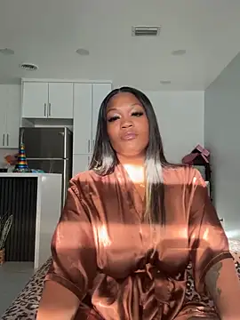 Snapshot of PrincessDreamm chatting on April 2026 10:48:01 PM PrincessDreamm online show from April 2026 10:48:01 PM
